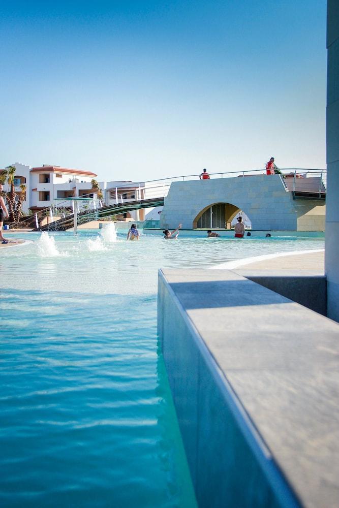 Danaide Resort Scanzano Jonico Екстериор снимка